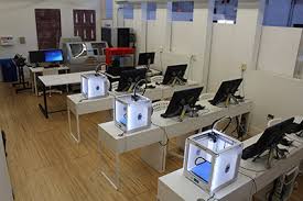 picture of a computer lab